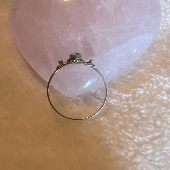 Genuine Turquoise Vintage Sterling Silver Ring - Picture 4 of 5